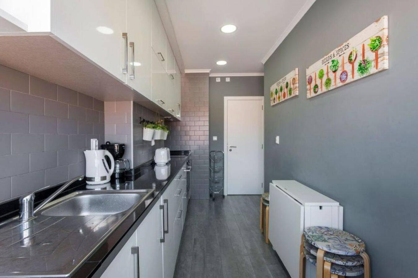 Be Local - Apartment With 2 Bedrooms In Moscavide - Lizbona Zewnętrze zdjęcie